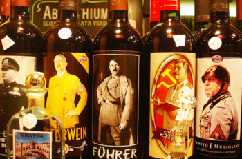 Dono de pub na Alemanha é preso por vender garrafas de vinho homenageando Adolf Hitler