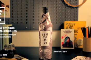 Inovação: jovens designers da Catalunha criam tinta à base de vinho para rótulos de garrafas