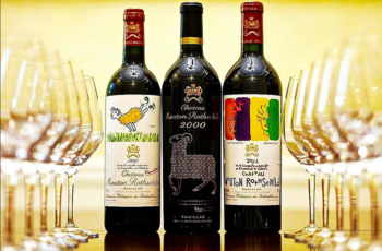 Dali, Picasso, Chagall, Warhol, Miró, Braque… Saiba porque os melhores artistas do mundo criam os rótulos do Château Mouton Rothschild